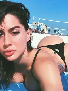 Sexy babes with hot thongs and ass